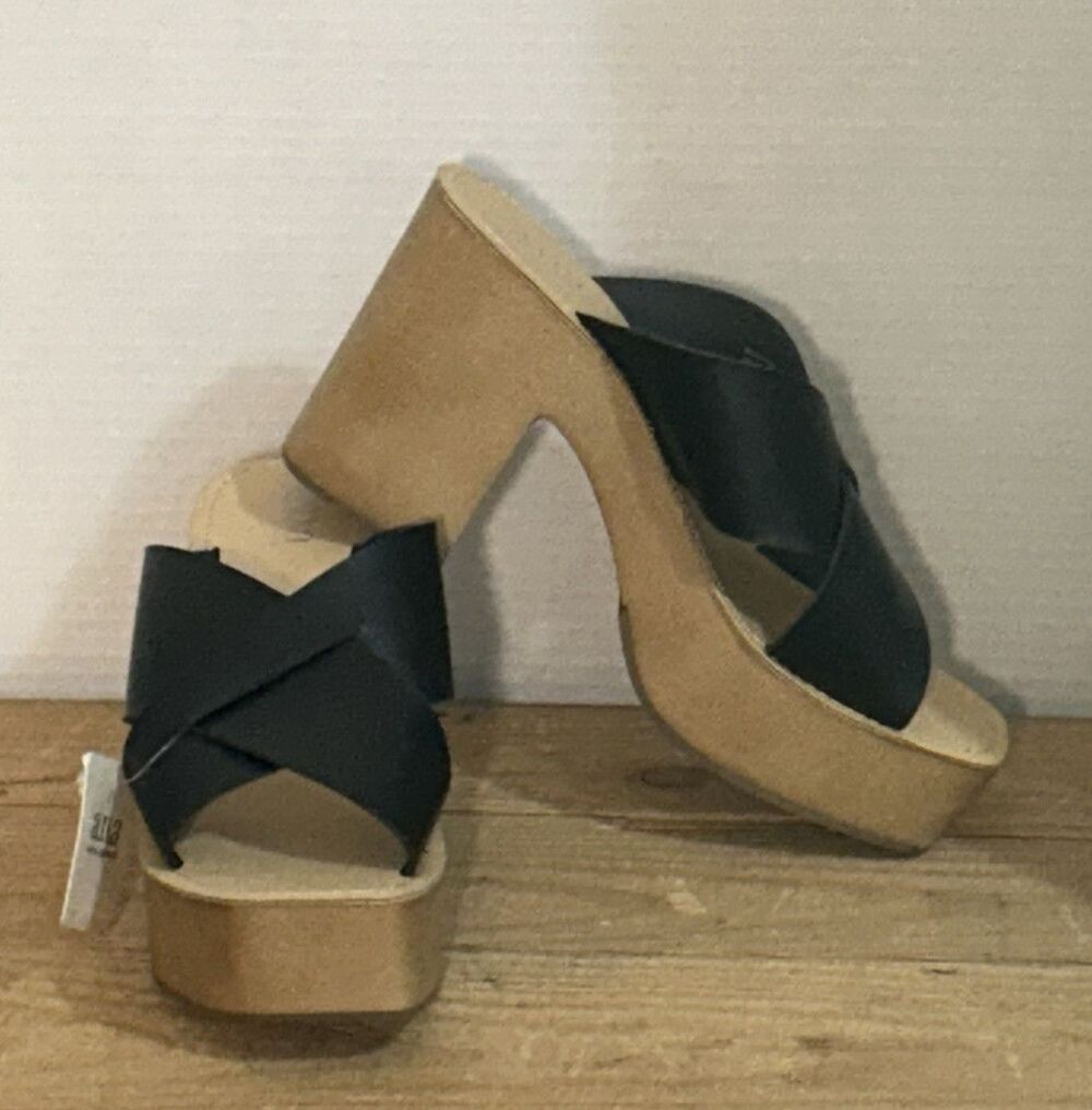 a.n.a Women's Size 9M Platform Black Criss Cross Strap Sandal 4" Heel Ana Huey